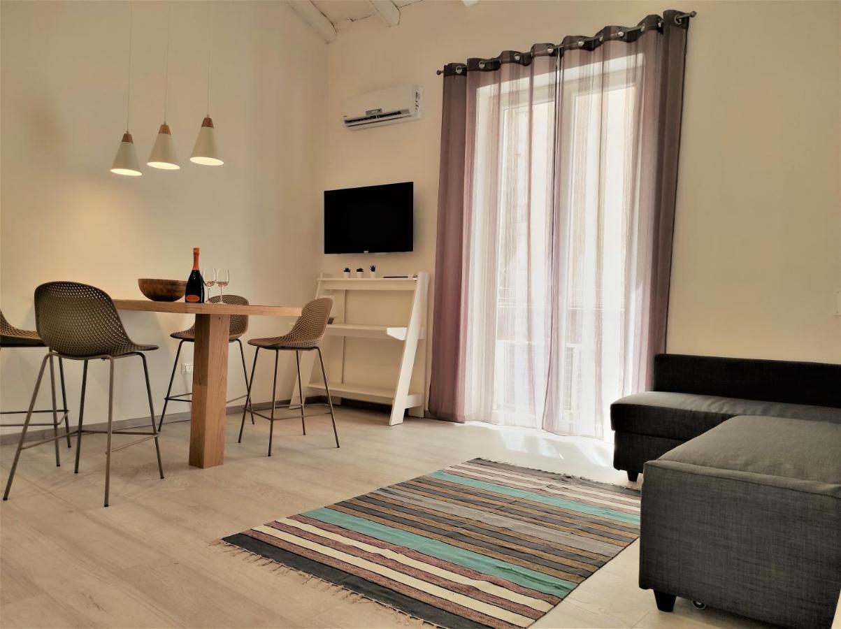 Edesia Apartment- Ortigia Holidays Syracuse Bagian luar foto
